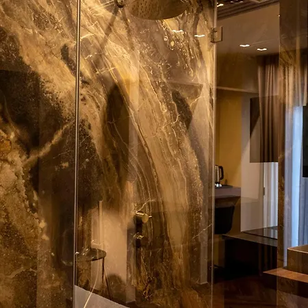 Luci Su Cavour Frühstückspension