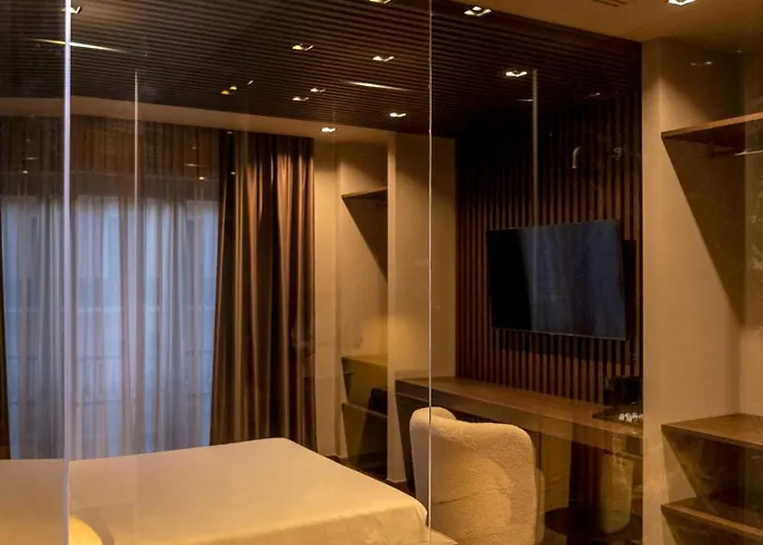 Bed & Breakfast Luci Su Cavour 4*