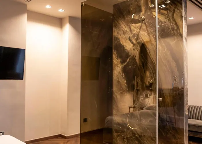 Luci Su Cavour Bed & Breakfast 4*