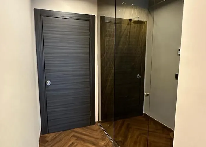 Luci Su Cavour 4* Bari