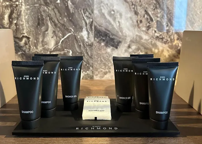 Luci Su Cavour Bed and Breakfast 4*