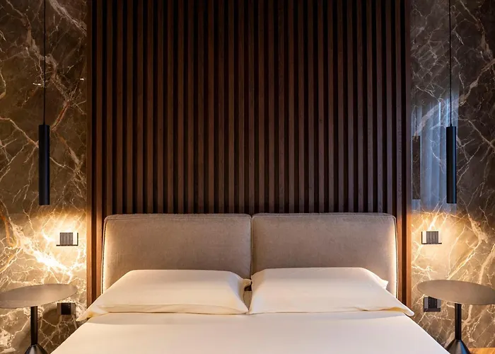 Luci Su Cavour 4* Μπάρι