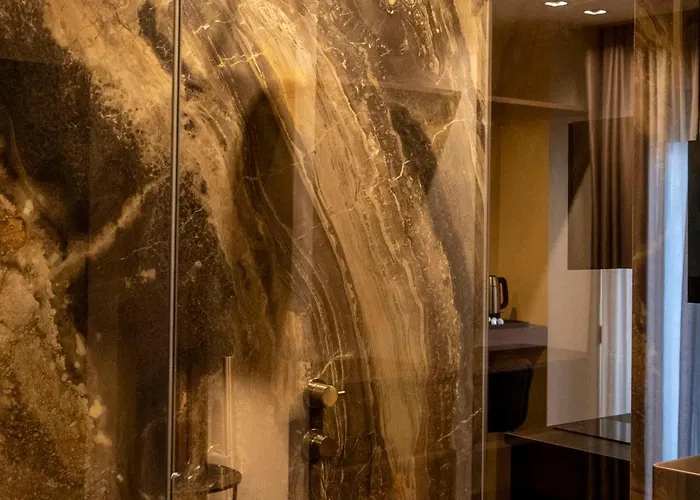 Luci Su Cavour Bed & Breakfast